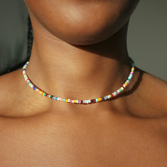 Colorful pearl necklace